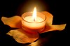 bougie-massage-petale-rose-1.JPG