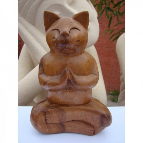 chat-zen-namaste-en-position-de-meditation-en-bois-sculpte.jpg