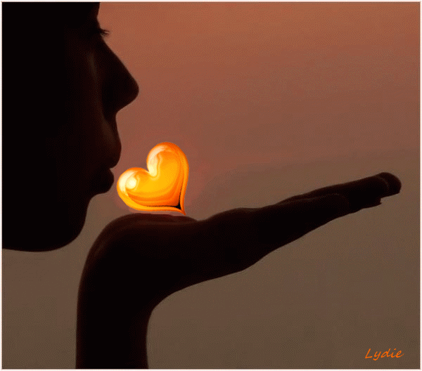 coeur de lumière.gif