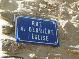 derrière l'église.png
