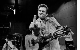 johnny-cash-at-folsom-and-san-quentin-58.jpg