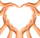 mani-cuore.jpg