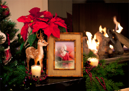 PhotoFunia-1576586969.gif