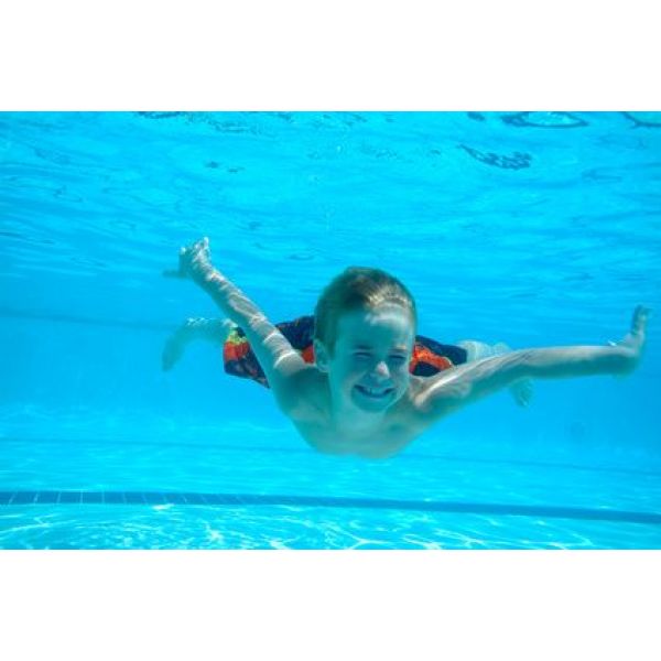 premiere-seance-de-natation-l-immersion-dans-l-eau-14604-600-600-F.jpg